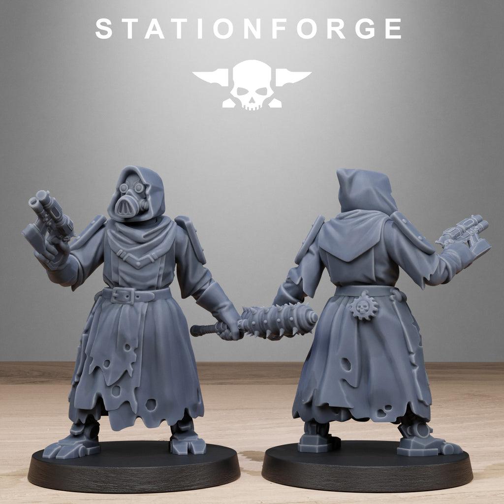 Scavengers Executioners- 10 Tabletop Miniatures, Designed by StationForge with gratis Bases