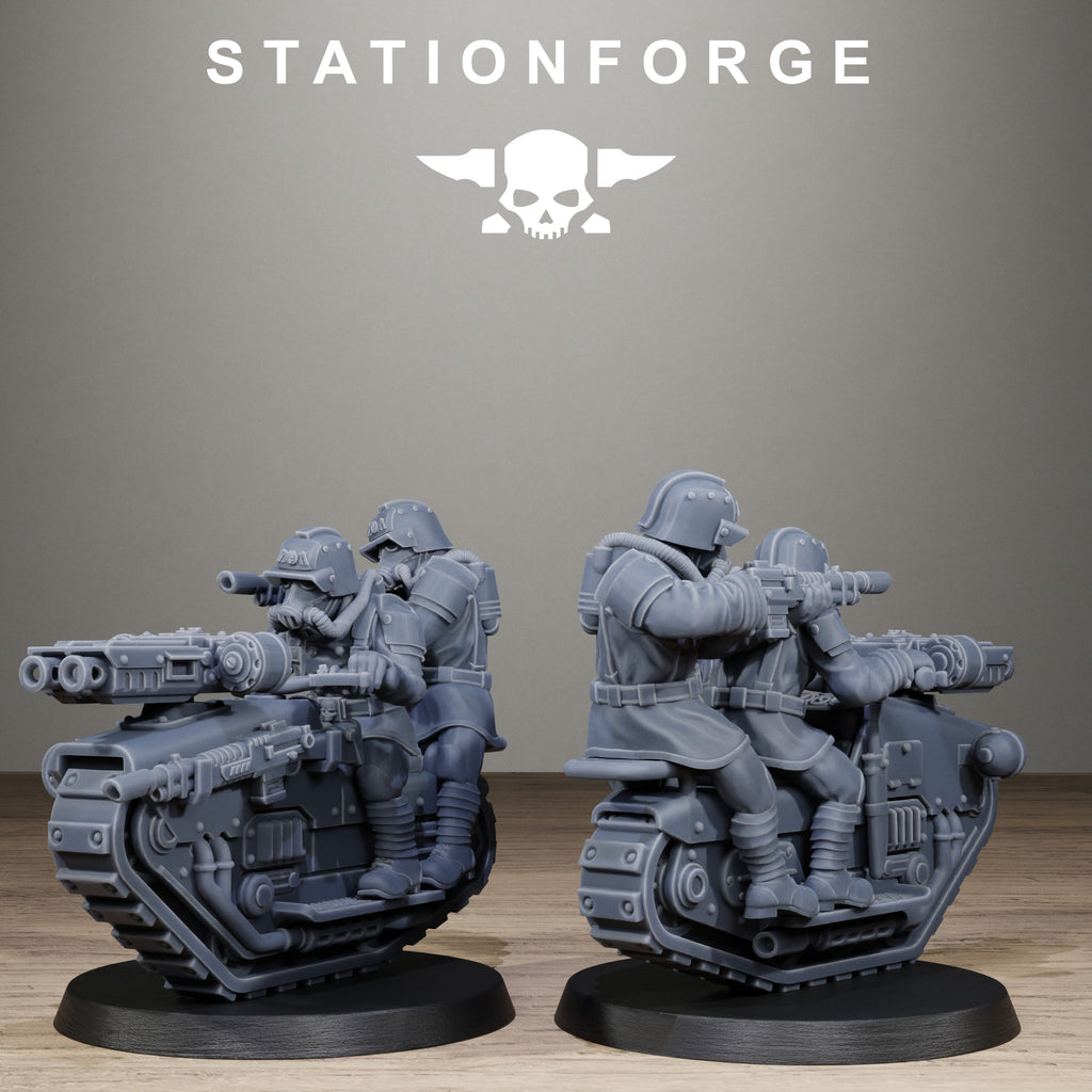 GrimGuard WarTreader, 10 Tabletop Miniatures, Designed by StationForge with gratis Bases