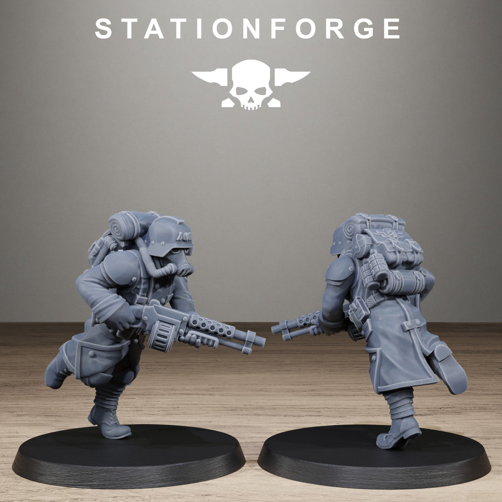 GrimGuard Trench Raiders , 10 Tabletop Miniatures, Designed by StationForge with gratis Bases