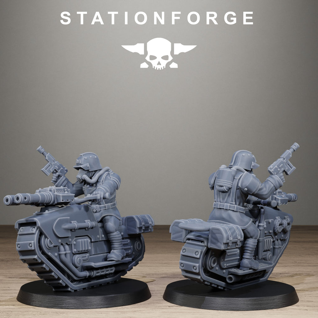 GrimGuard WarTreader, 10 Tabletop Miniatures, Designed by StationForge with gratis Bases