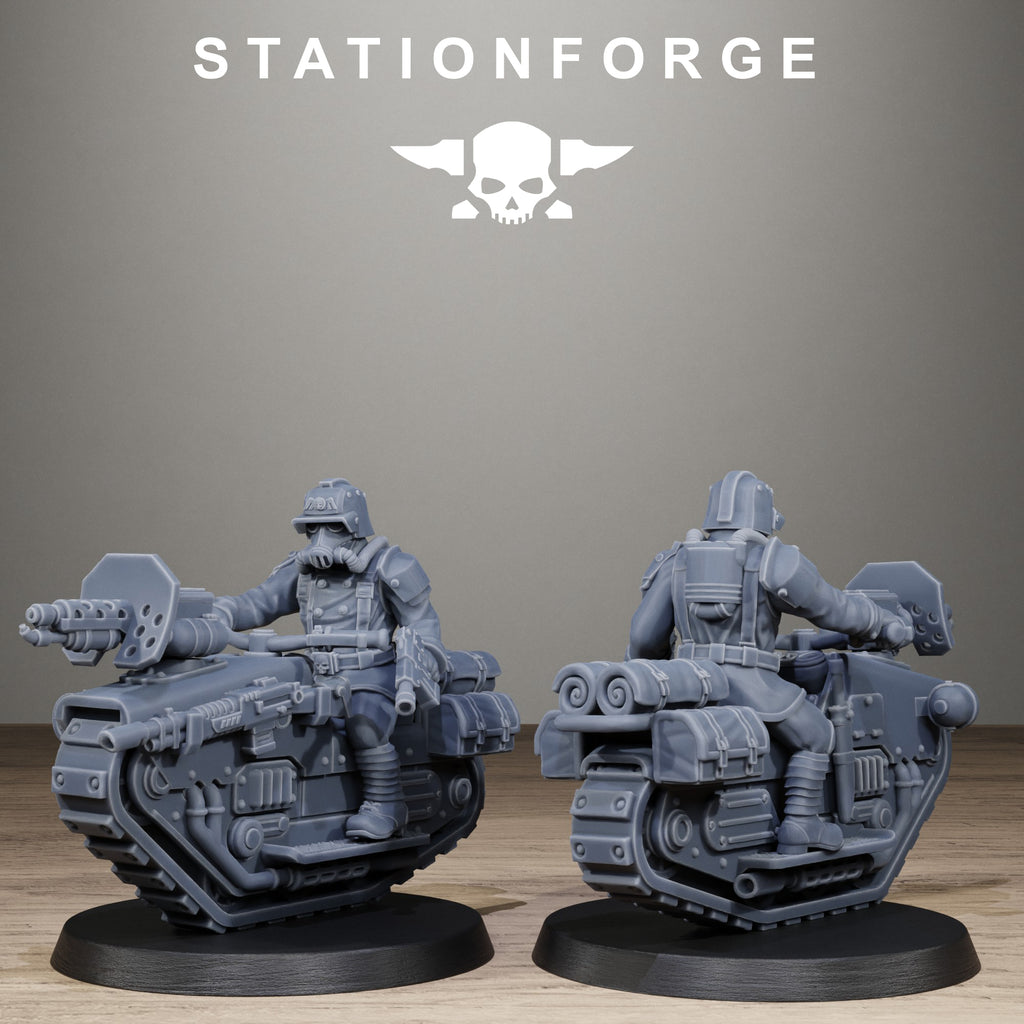 GrimGuard WarTreader, 10 Tabletop Miniatures, Designed by StationForge with gratis Bases