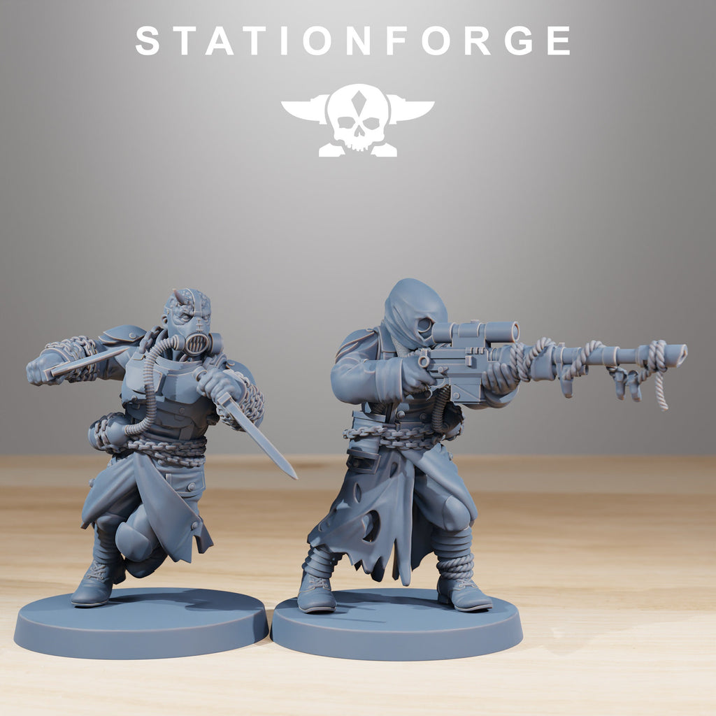 CorruptedGuards from StationForge/13 Miniatures +Gratis Bases