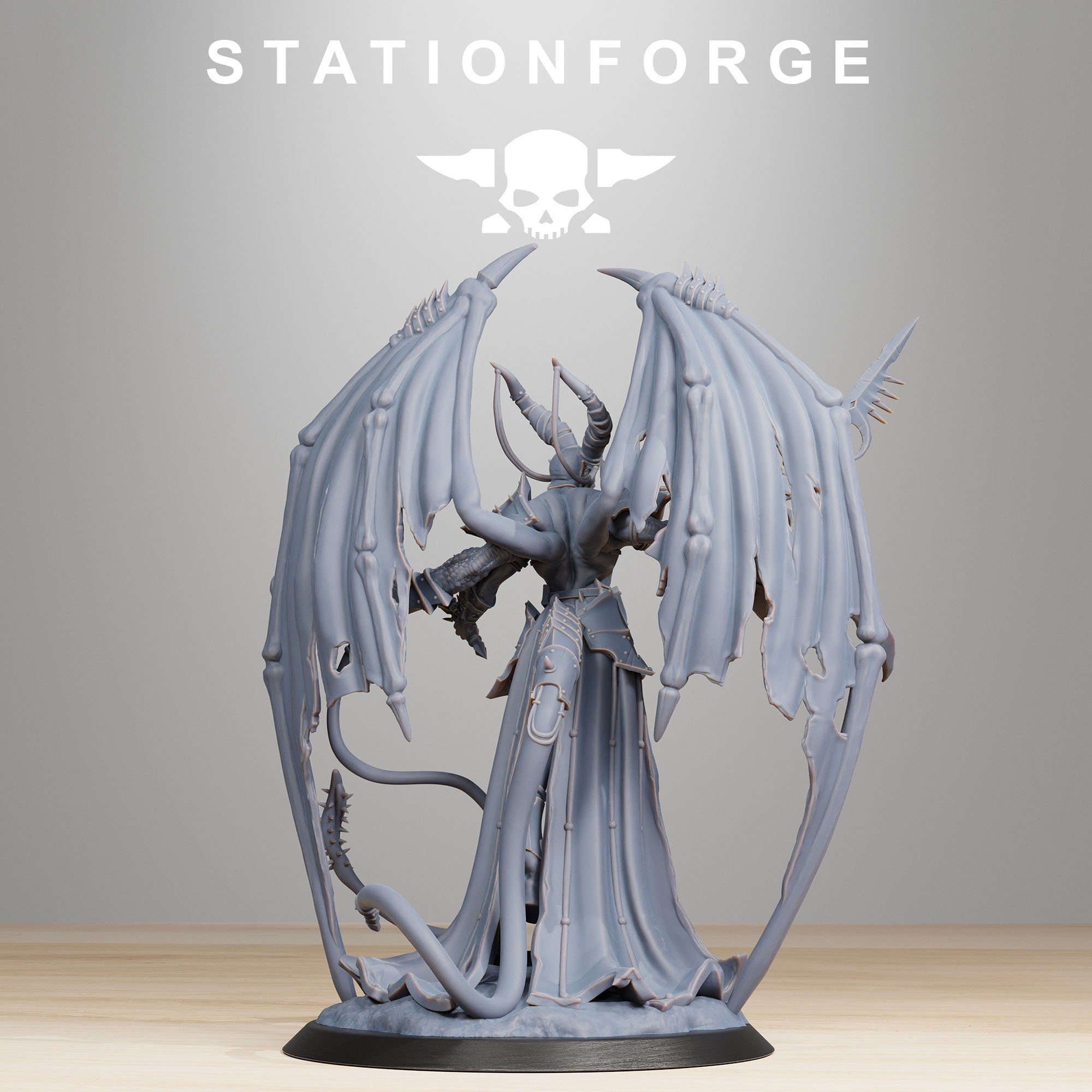 Demon Queen from StationForge/Wargame Miniature+ Gratis Base