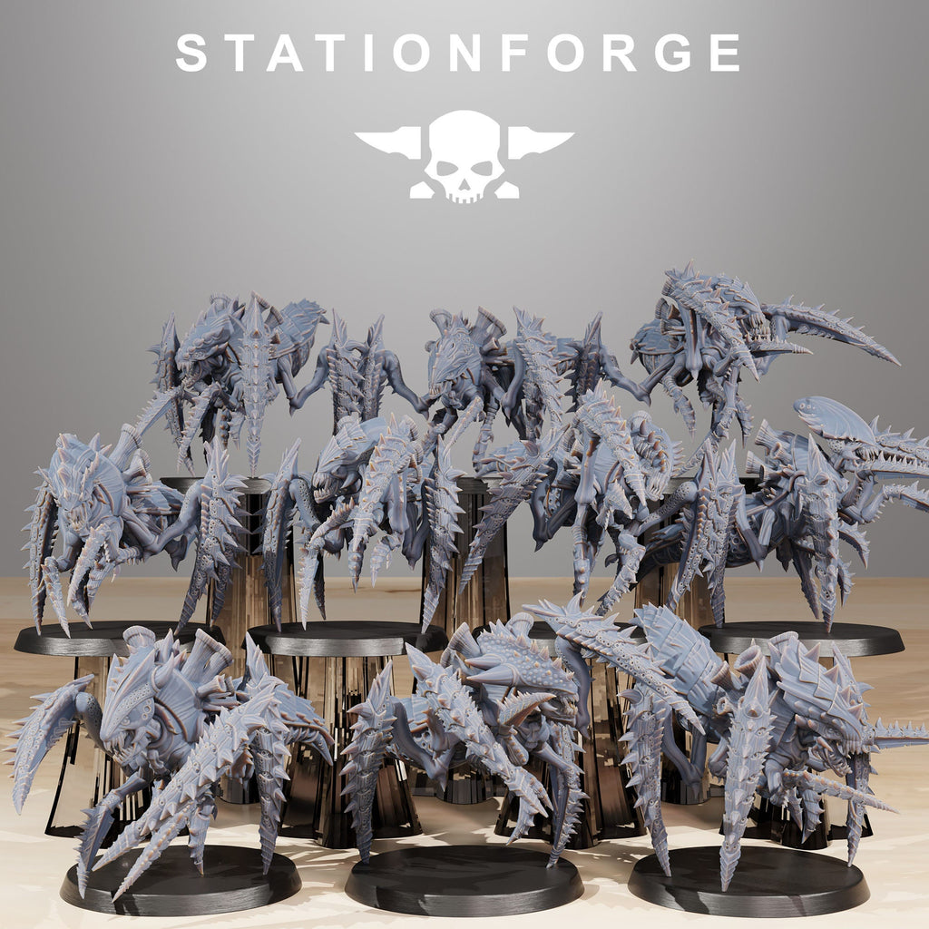 Xenarid Crawlers from StationForge/10 Miniatures +Gratis Bases