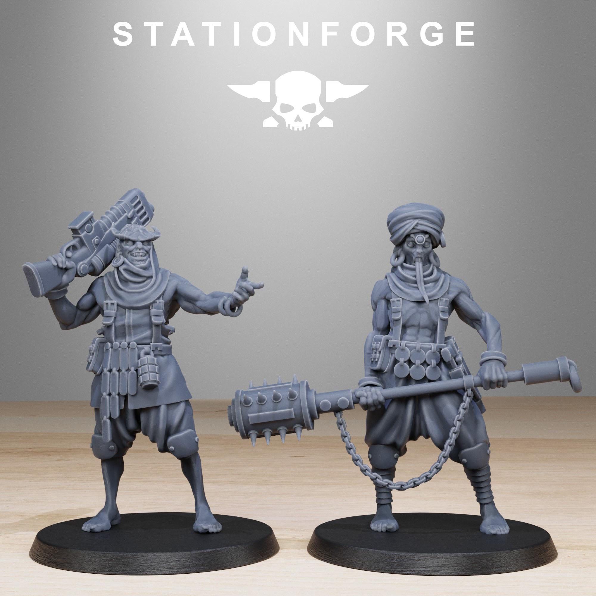 Corrupted Guard Lechers from StationForge/12 Tabletop, Wargame Miniatures +Gratis Bases