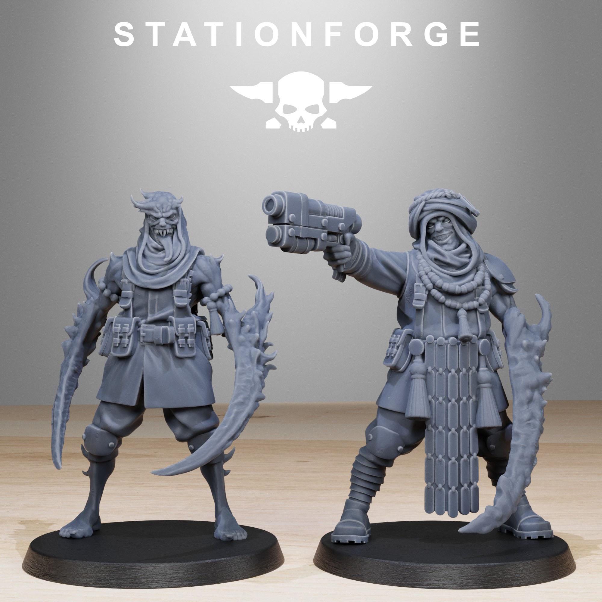 Corrupted Guard Lechers from StationForge/12 Tabletop, Wargame Miniatures +Gratis Bases