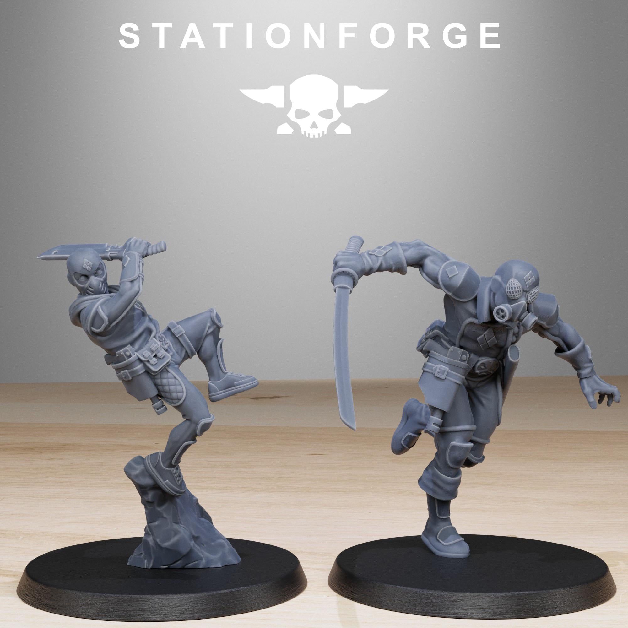 GrimCorp Jesters from StationForge/10 Miniatures +Gratis Bases