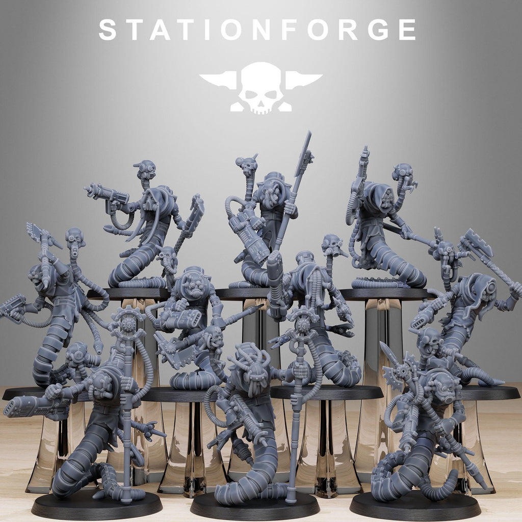 Scavenger Serpents from StationForge/10 Tabletop, Wargame Miniatures +Gratis Bases
