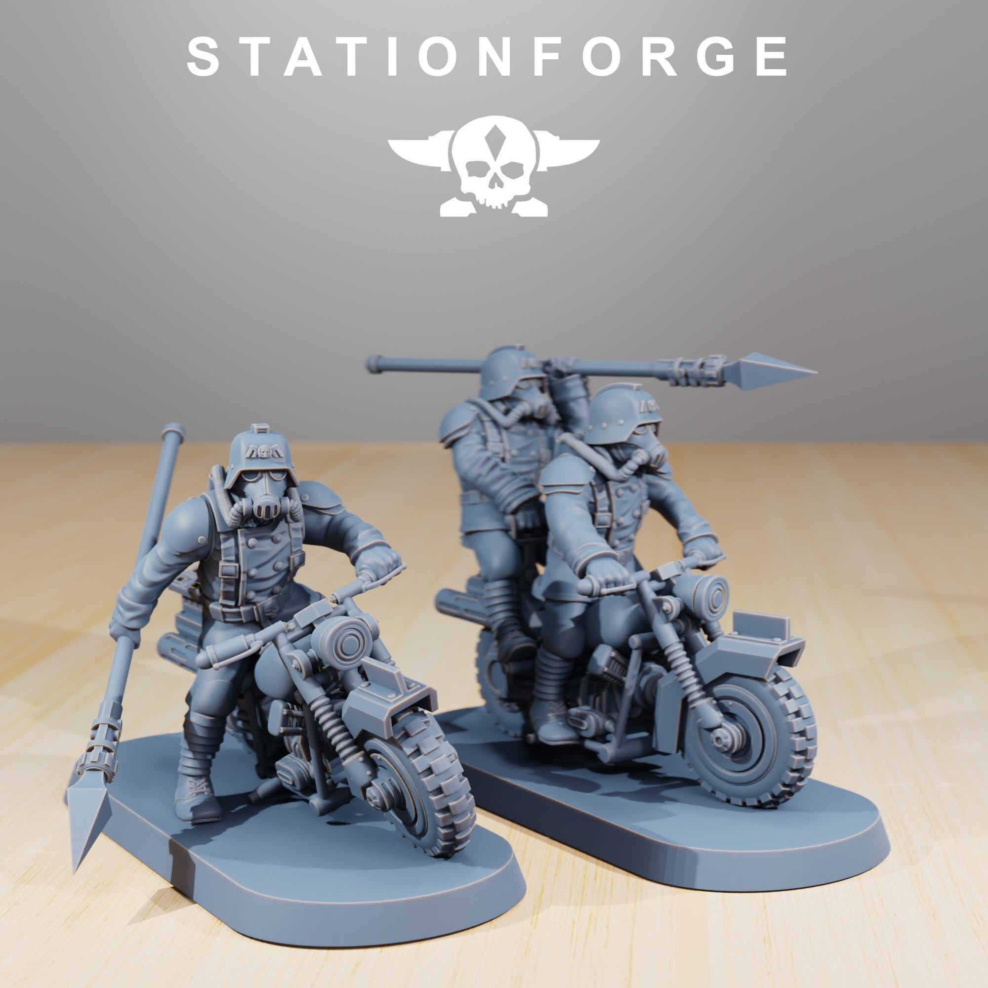 GrimGuard Death Bikers from StationForge/10 Tabletop, Wargame Miniatures +Gratis Bases