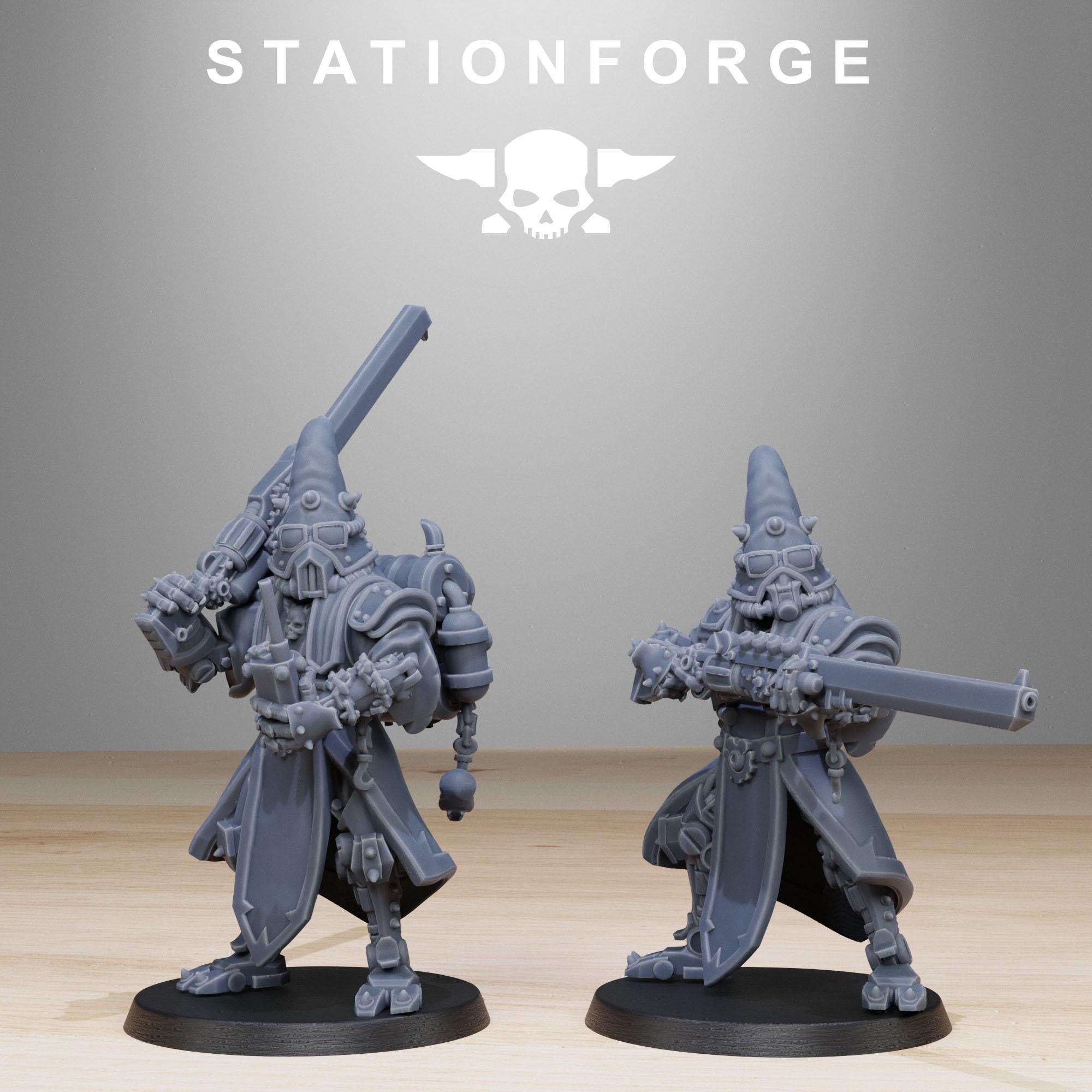 Scavenger Hooded Cultists from StationForge/10 Miniatures +Gratis Bases