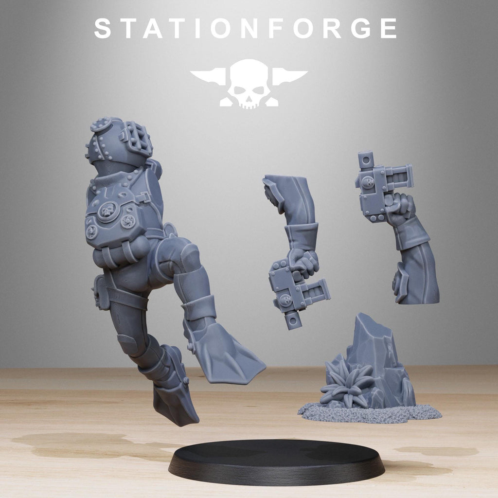 GrimGuard Divers from StationForge/10 Miniatures +Gratis Bases