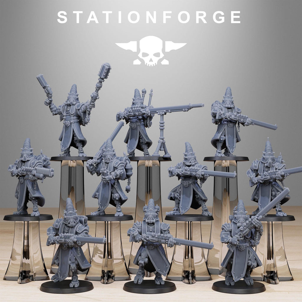 Scavenger Hooded Cultists from StationForge/10 Miniatures +Gratis Bases