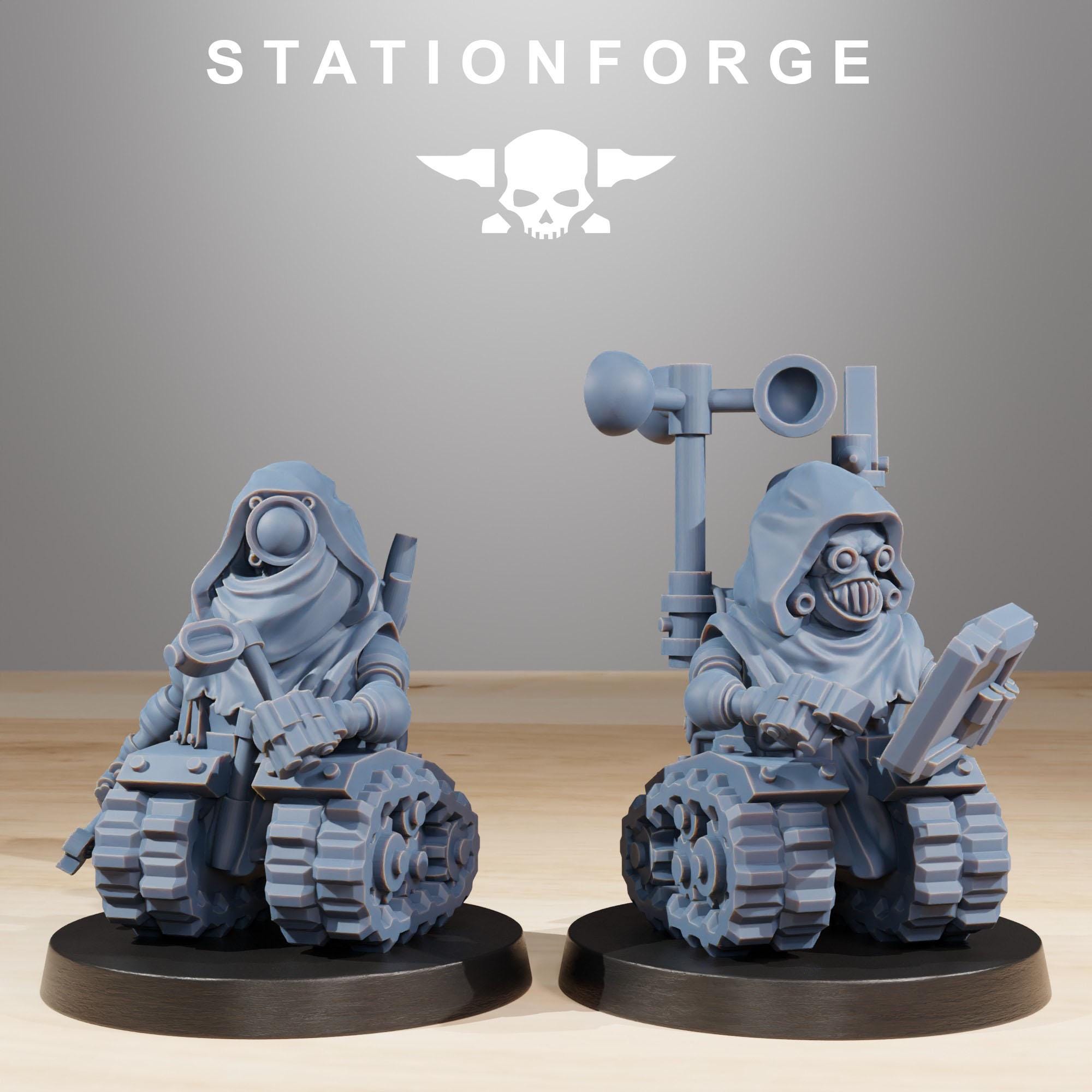Scavenger Salvagers from StationForge/10 Miniatures +Gratis Bases