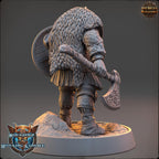 Einar Bloodaxe from Daybreak Miniatures/Wargame Miniature+ Base