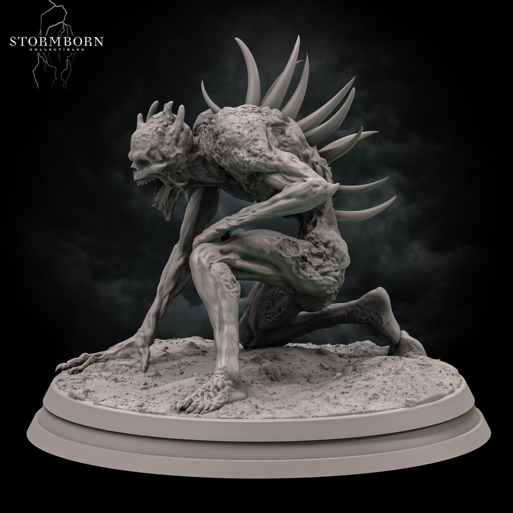Carrion Ghouls from Stormborn Collectibles, 3 Wargame Miniature+ Gratis Bases