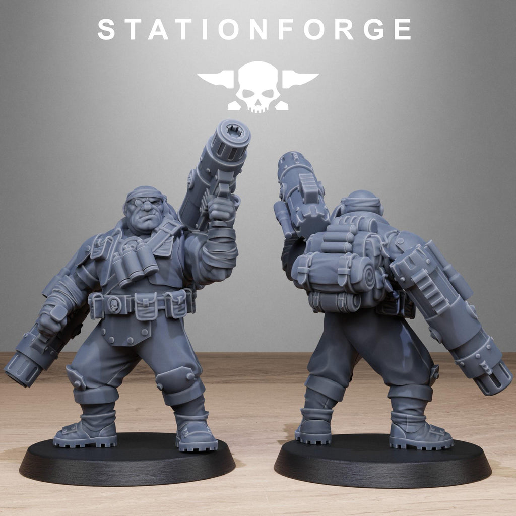 GrimGuard Jungle Fighter Mutants from StationForge/10 Miniatures +Gratis Bases