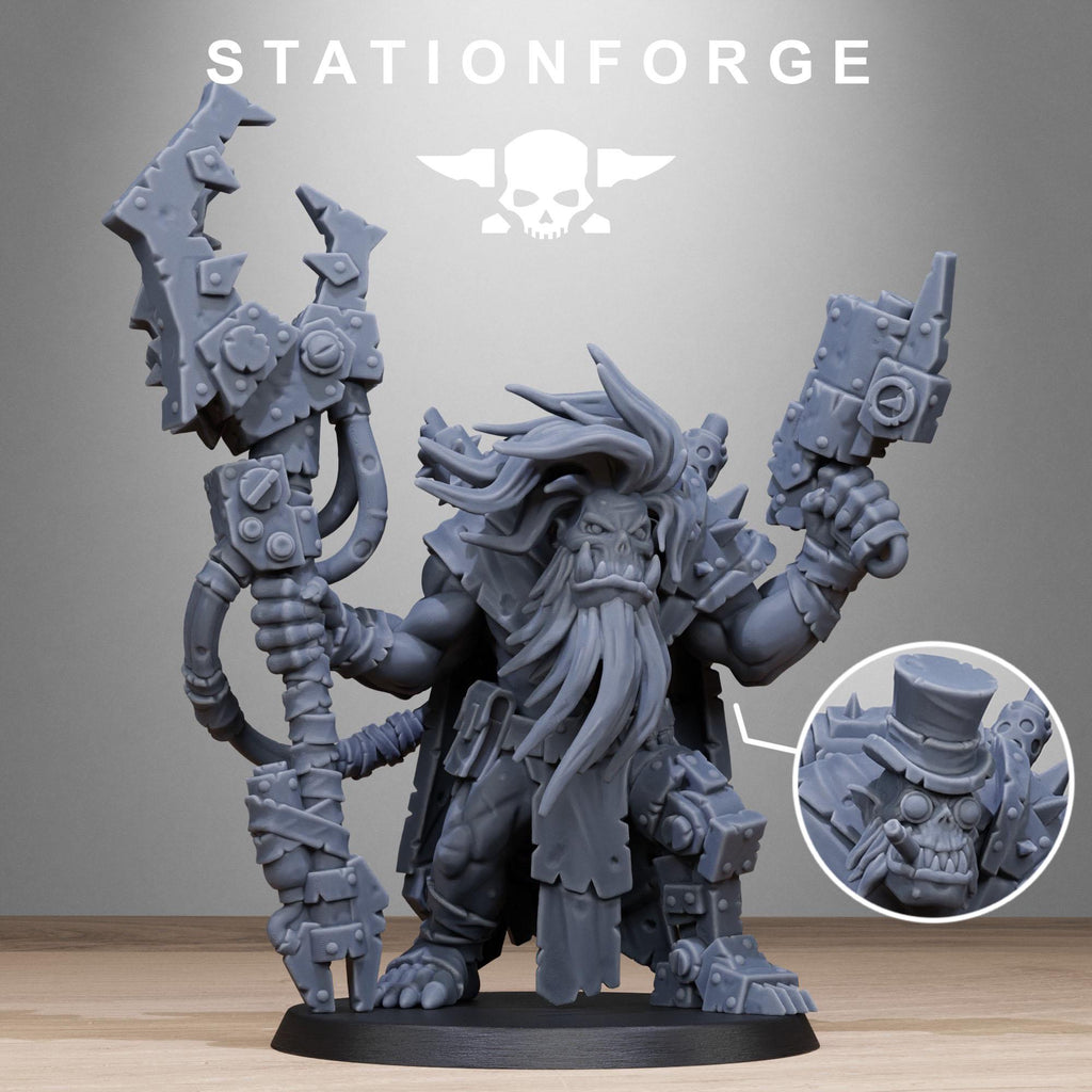 Orkaz Madman from StationForge/Wargame Miniature +Gratis Base