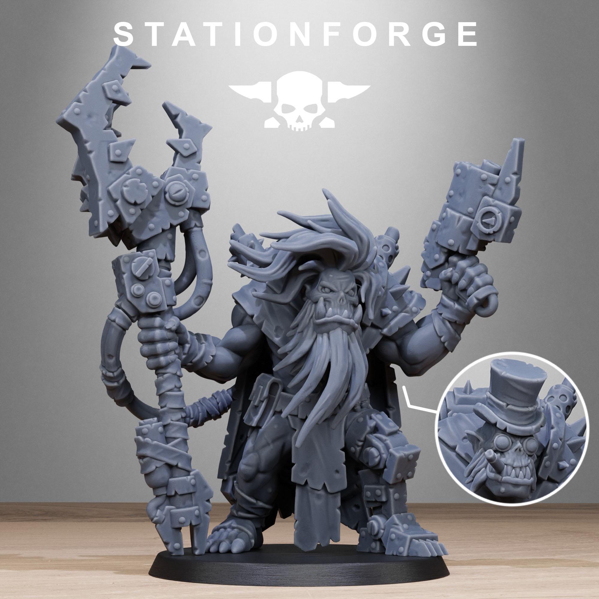 Orkaz Madman from StationForge/Wargame Miniature +Gratis Base