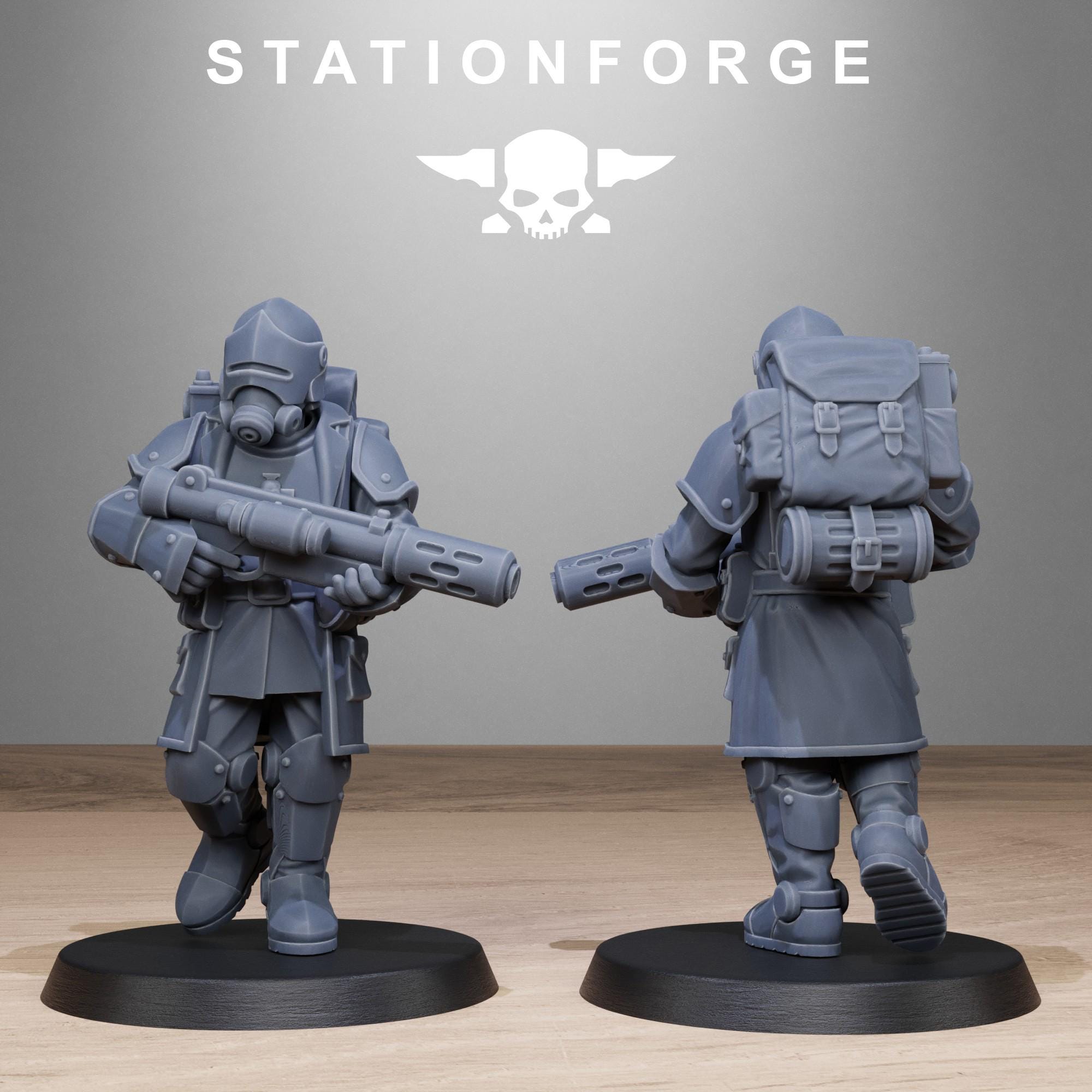 RoyalGuard Enforces from StationForge/10 Miniatures +Gratis Bases
