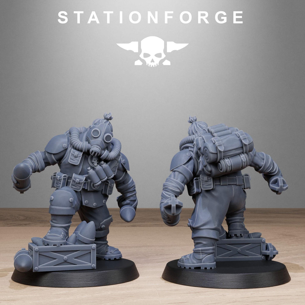 GrimGuard Jungle Fighter Mutants from StationForge/10 Miniatures +Gratis Bases