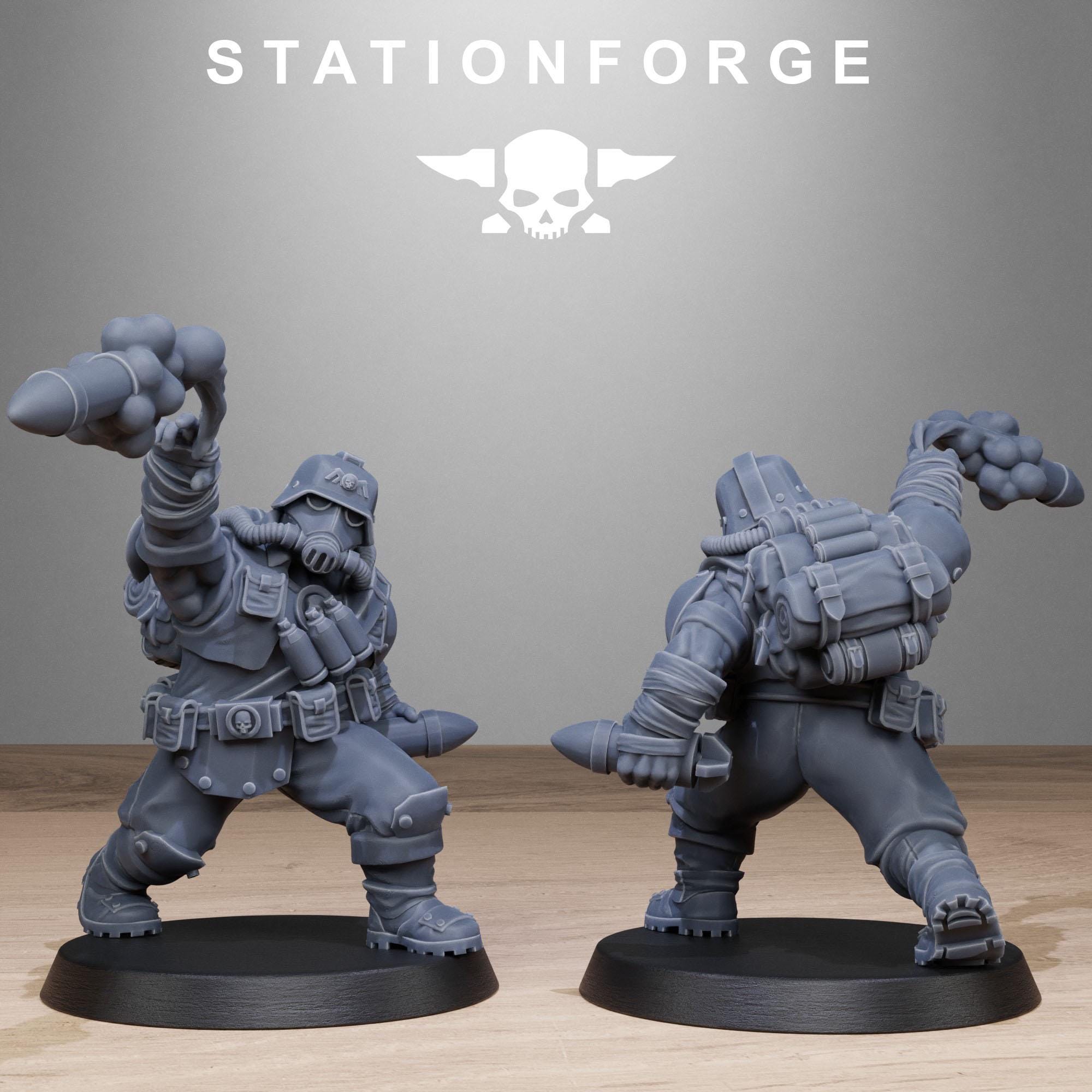 GrimGuard Jungle Fighter Mutants from StationForge/10 Miniatures +Gratis Bases