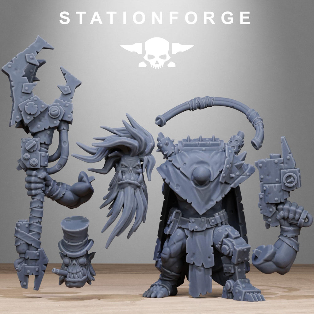 Orkaz Madman from StationForge/Wargame Miniature +Gratis Base