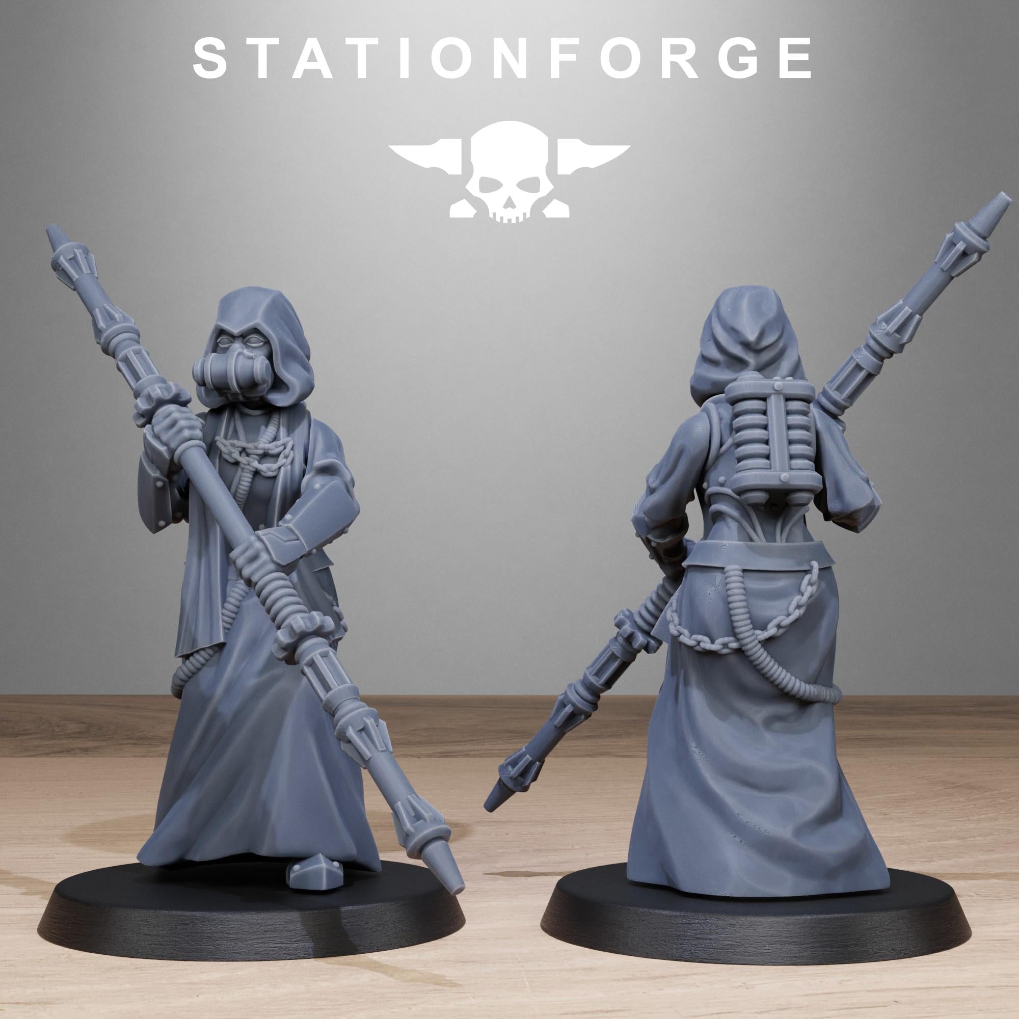Scavenger Sister Priests from StationForge/10 Wargame Miniatures +Gratis Bases