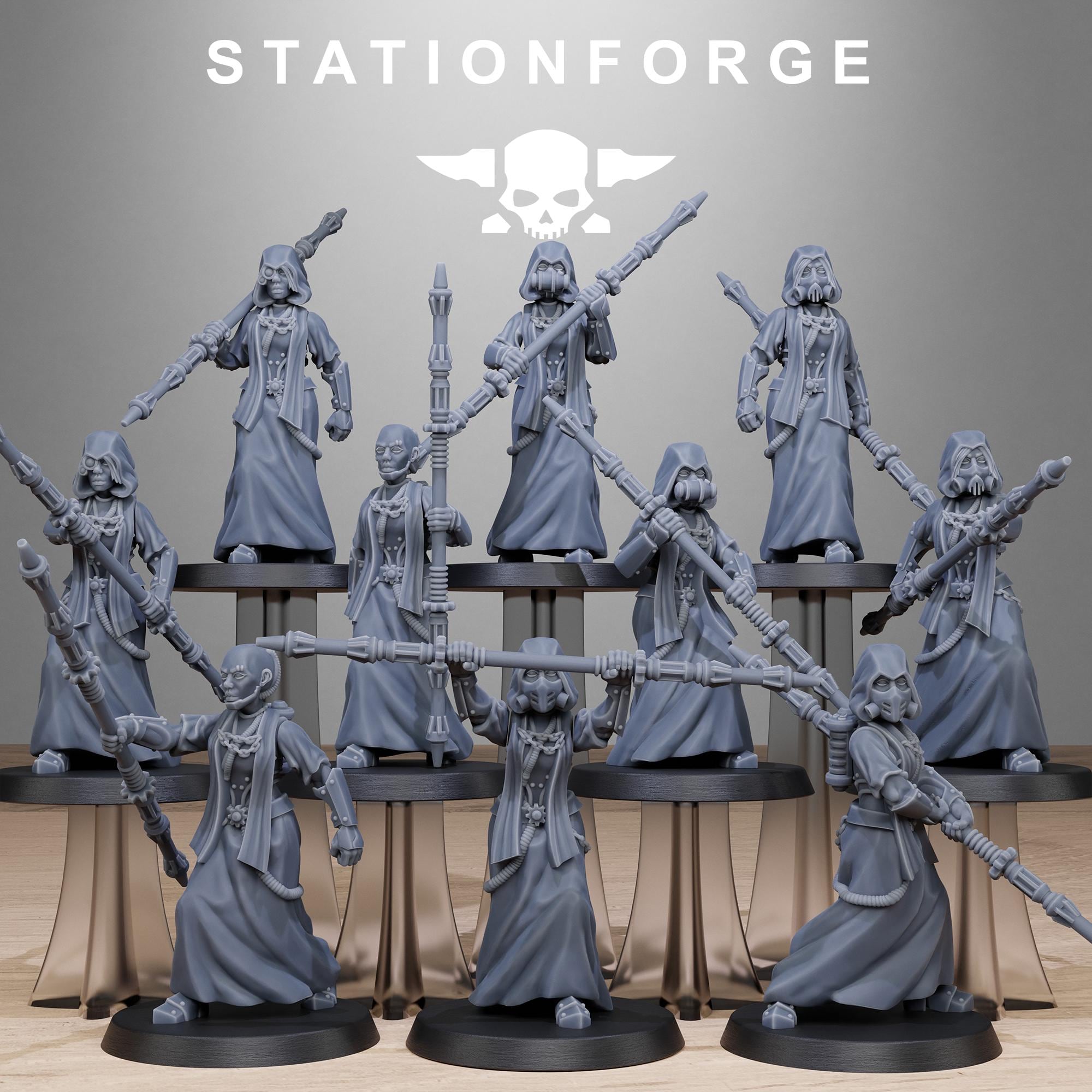 Scavenger Sister Priests from StationForge/10 Wargame Miniatures +Gratis Bases