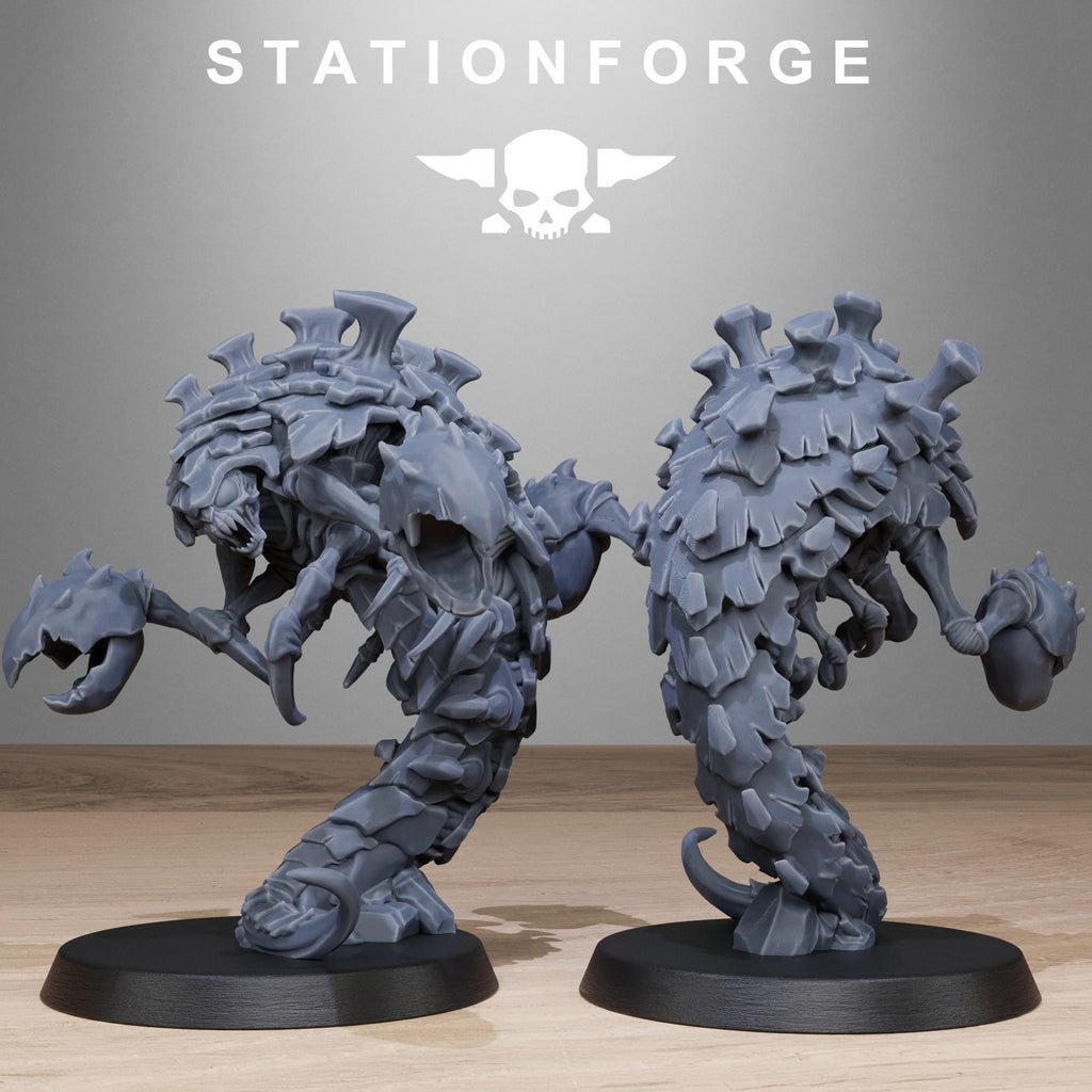 Xenarid Crawlers 1 from StationForge/10 Wargame Miniatures +Gratis Bases