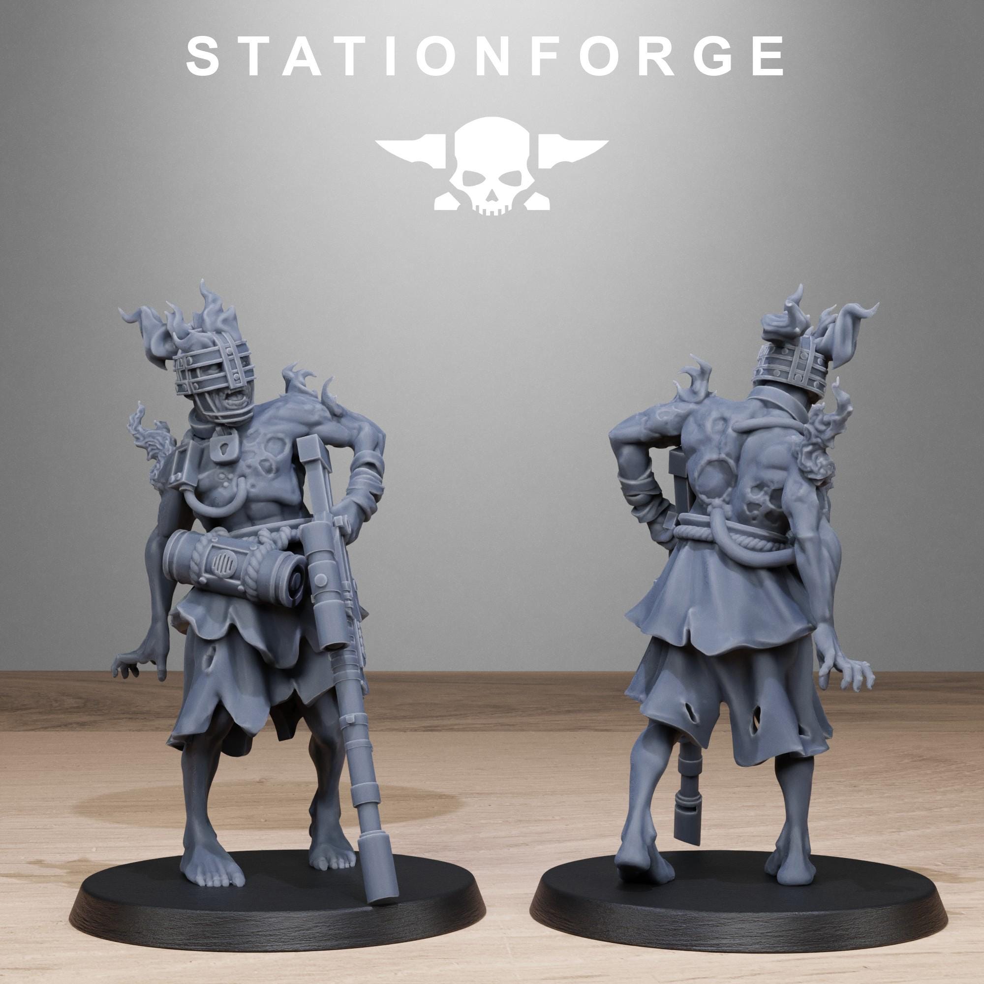 Corrupted Guard Abhumans from StationForge/10 Wargame Miniatures +Gratis Bases