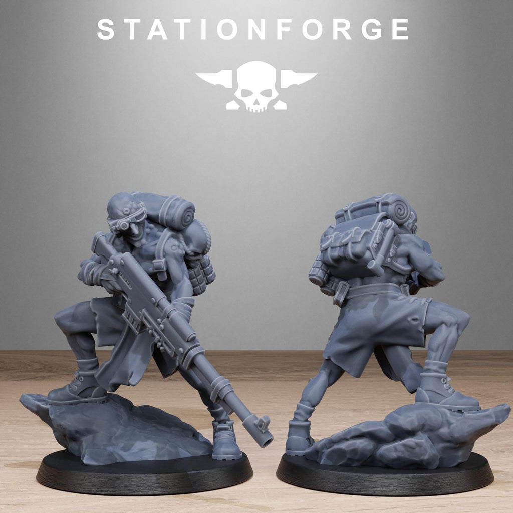 Corrupted Guard Abhumans from StationForge/10 Wargame Miniatures +Gratis Bases