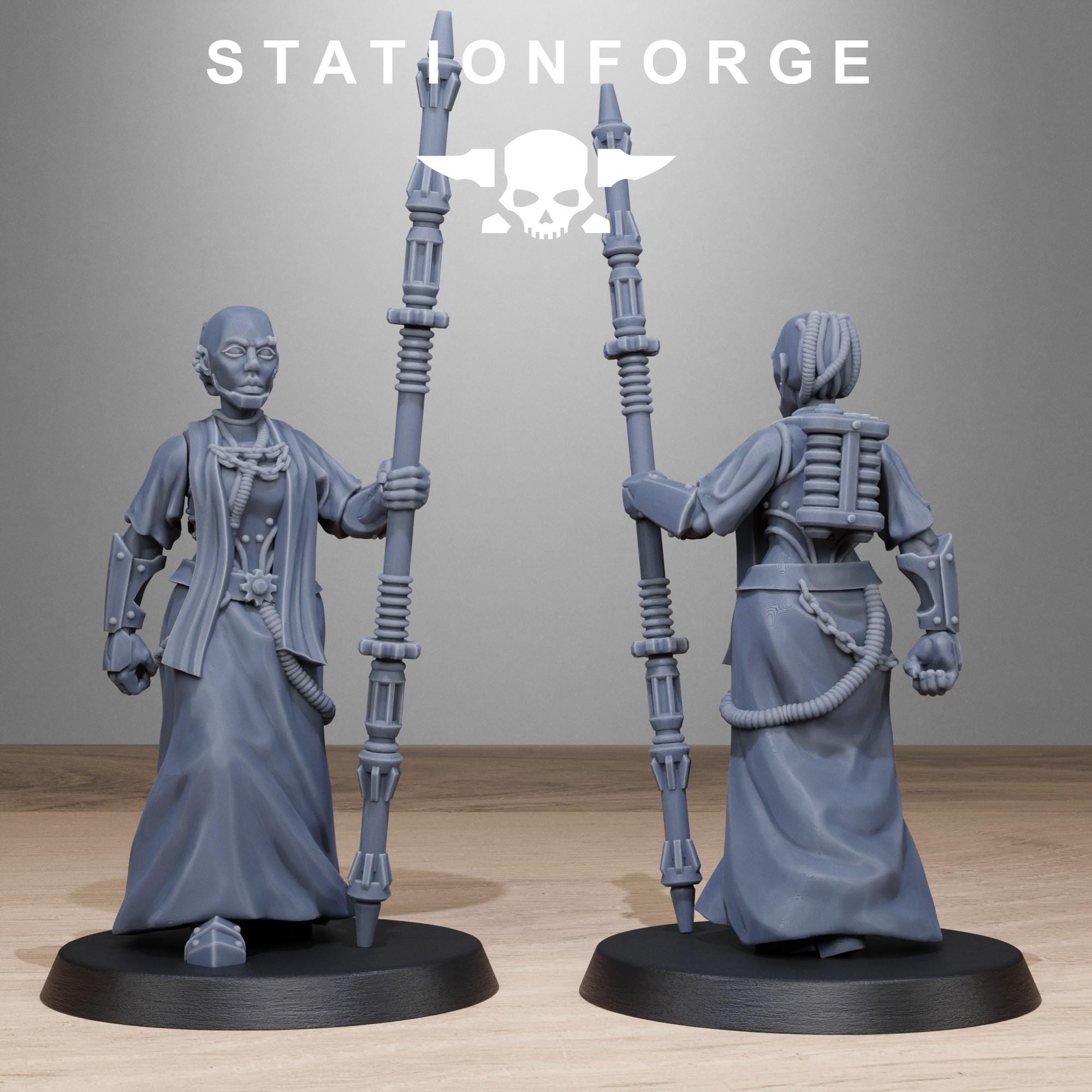Scavenger Sister Priests from StationForge/10 Wargame Miniatures +Gratis Bases