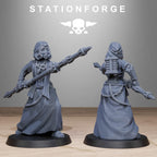 Scavenger Sister Priests from StationForge/10 Wargame Miniatures +Gratis Bases