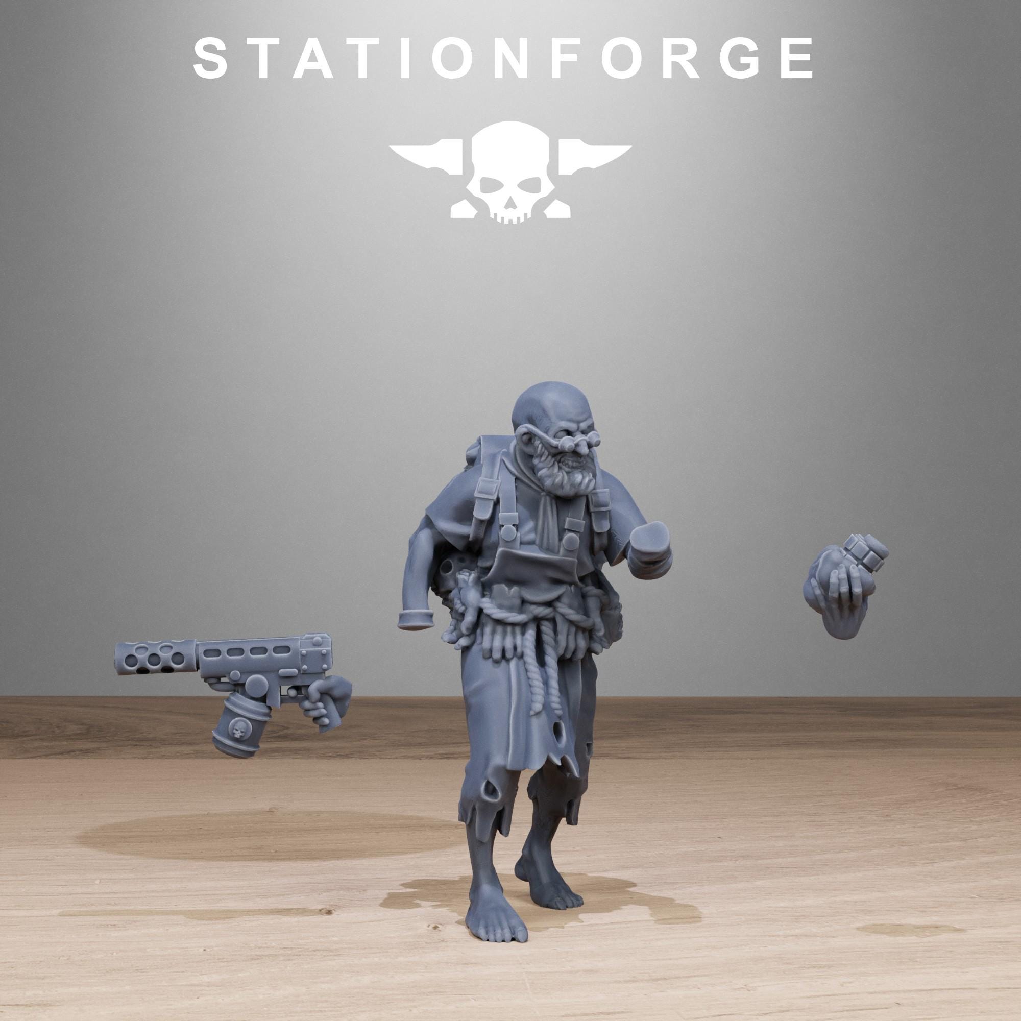 Corrupted Guard Abhumans from StationForge/10 Wargame Miniatures +Gratis Bases
