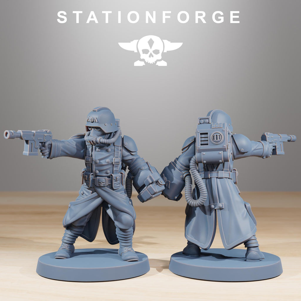GrimGuard Acolytes  from StationForge/10 Miniatures +Gratis Bases