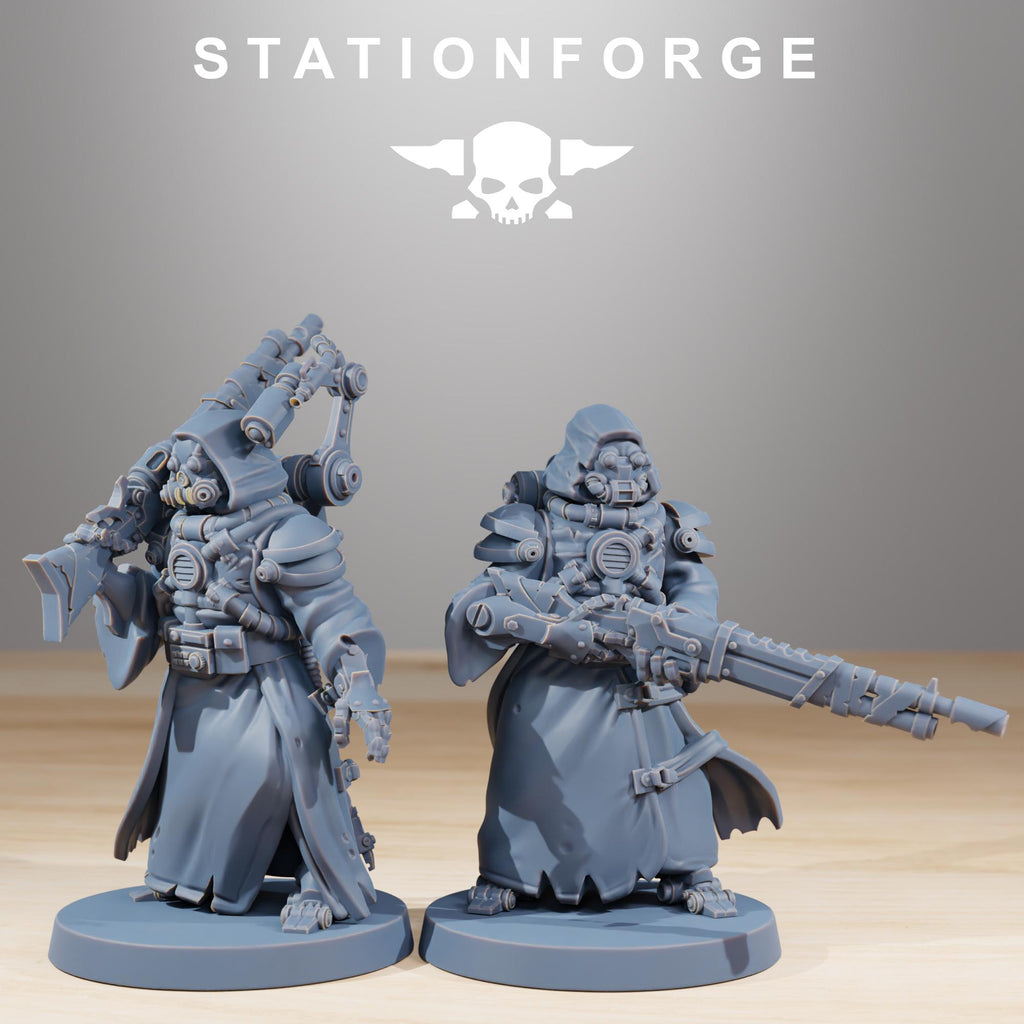 Scavenger Hunters from StationForge/11 Miniatures +Gratis Bases