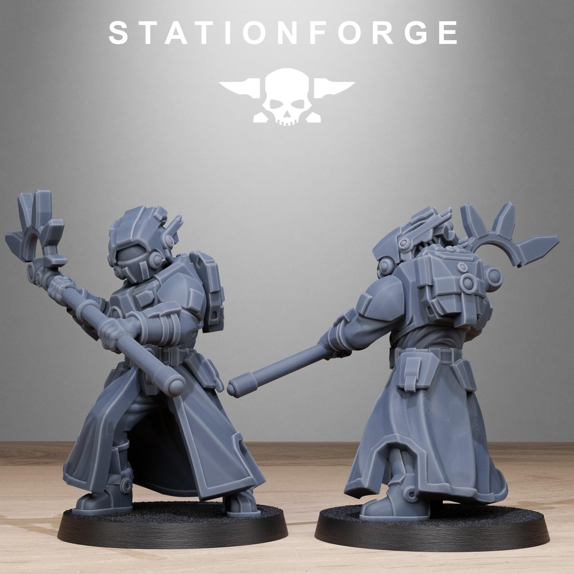 Tarion Priests from StationForge/10 Miniatures +Gratis Bases