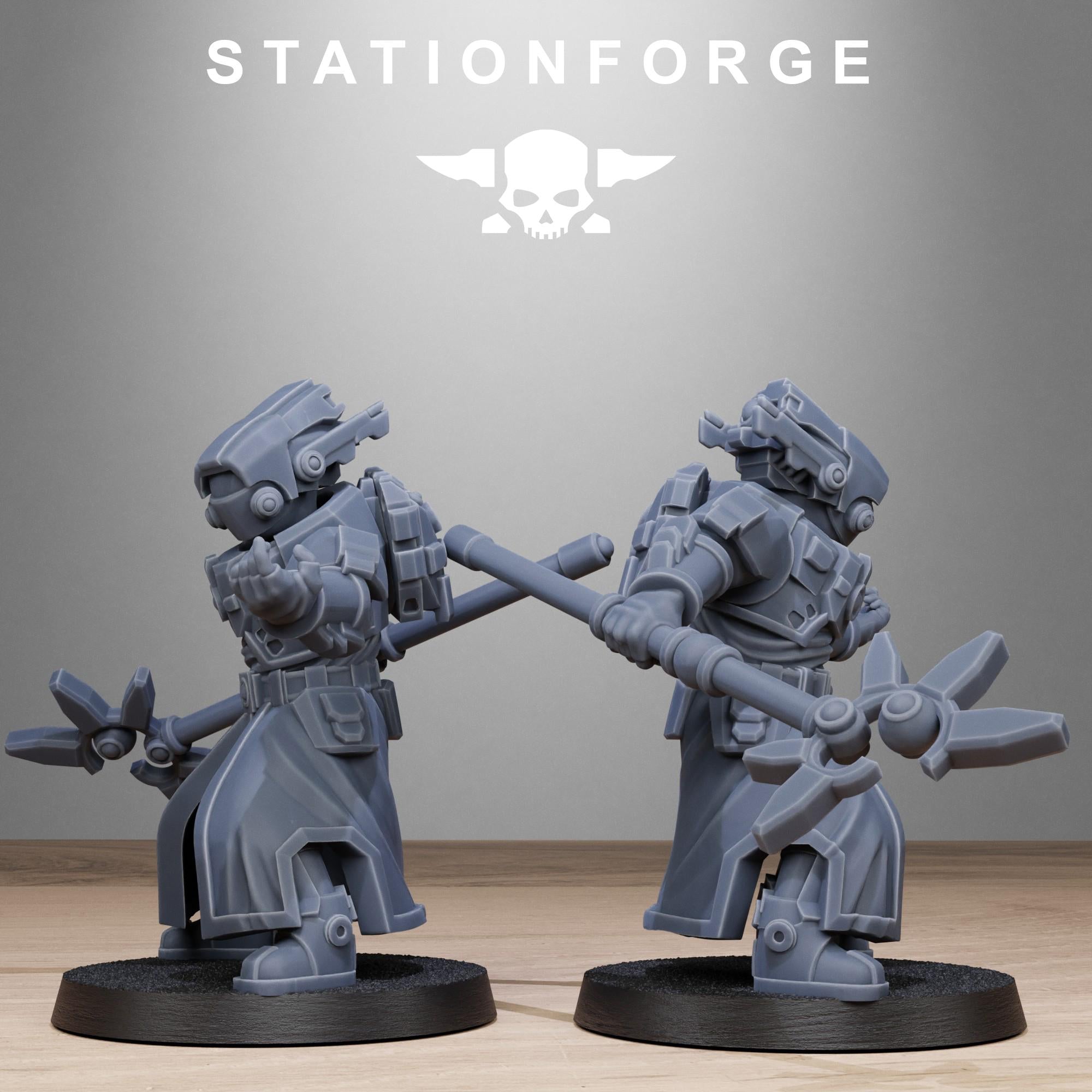 Tarion Priests from StationForge/10 Miniatures +Gratis Bases
