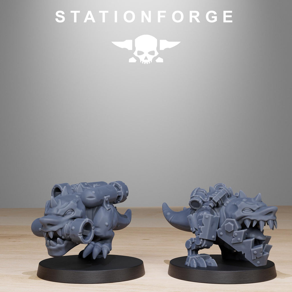 Orkaz Smasherz from StationForge/8 Miniatures +Gratis Bases