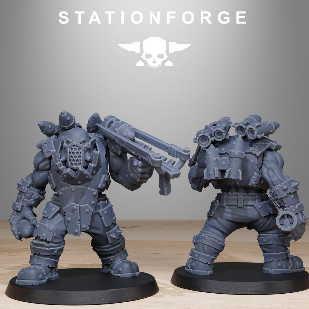 Orkaz Smasherz from StationForge/8 Miniatures +Gratis Bases