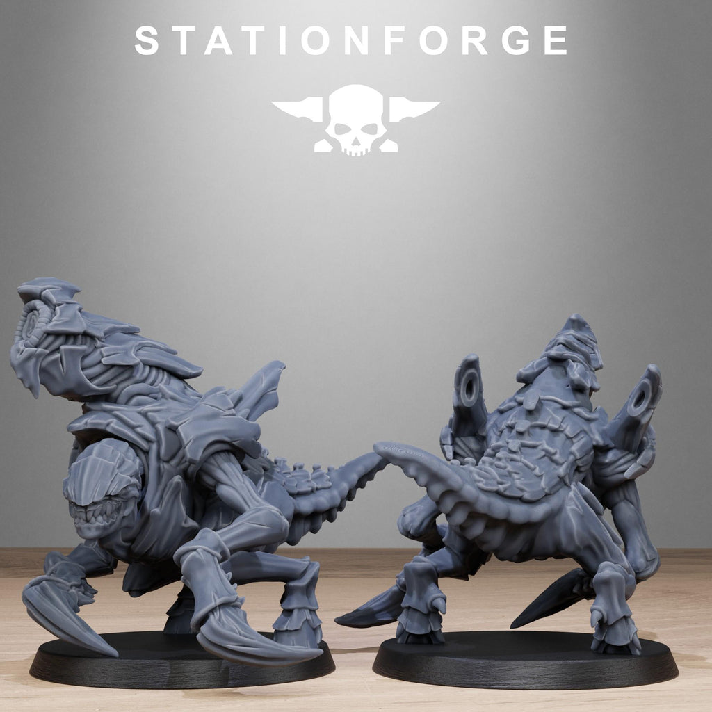 Xenarid Karnyxes from StationForge/10 Miniatures +Gratis Bases
