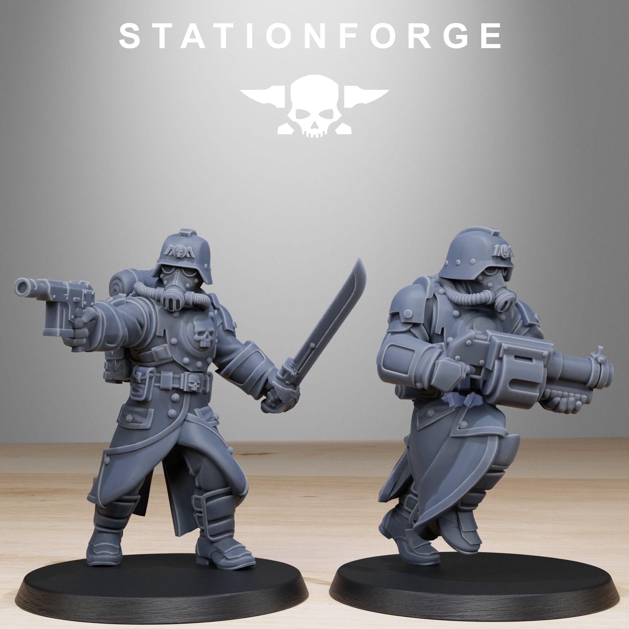 GrimGuard Bombardiers from StationForge/11 Miniatures +Gratis Bases