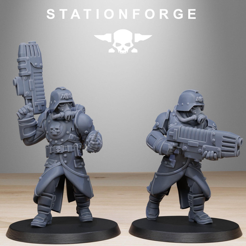 GrimGuard Bombardiers from StationForge/11 Miniatures +Gratis Bases