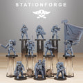 Grimguard Ironclads from StationForge/10 Wargame Miniatures +Gratis Bases