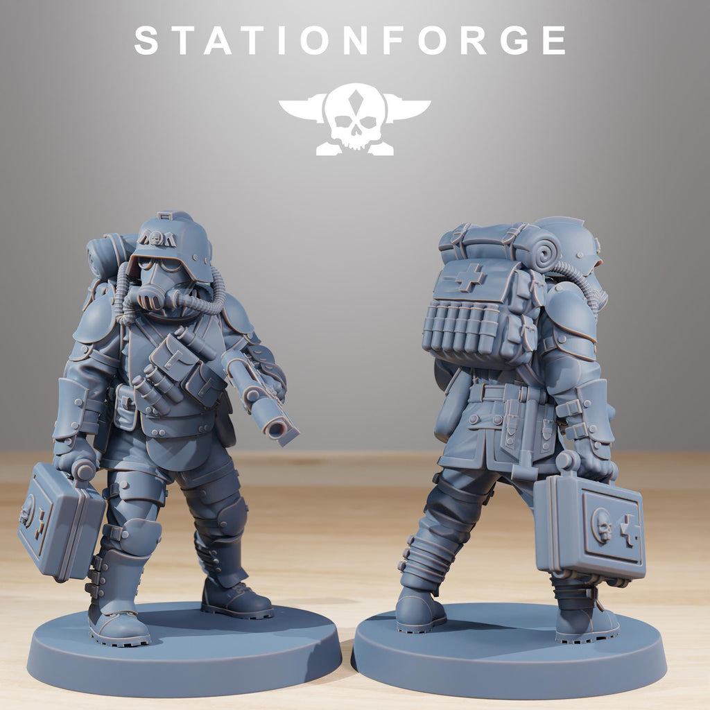 Grimguard Ironclads from StationForge/10 Wargame Miniatures +Gratis Bases